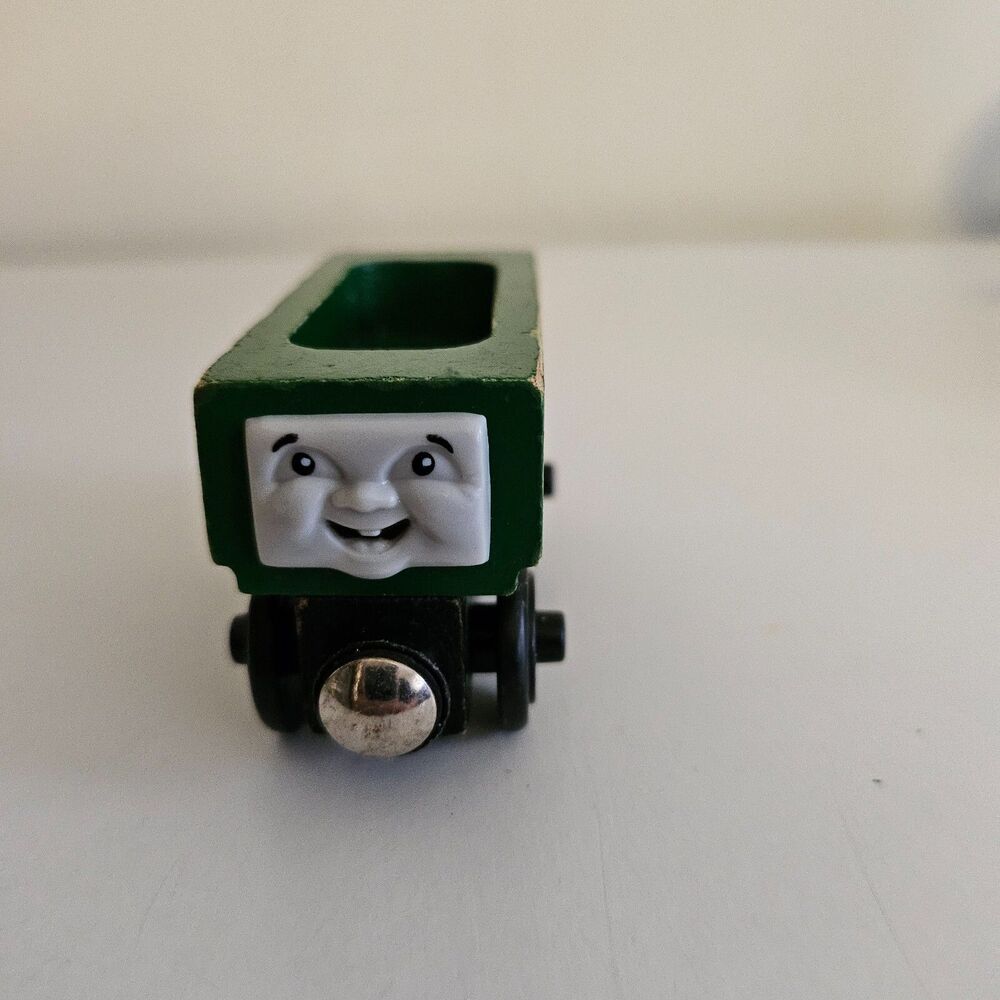 Thomas the Train Sodor Recycling Car Wooden Railway Tank Engine Magnetic Green